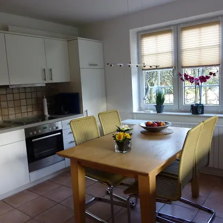 Apartament Nis Randers *